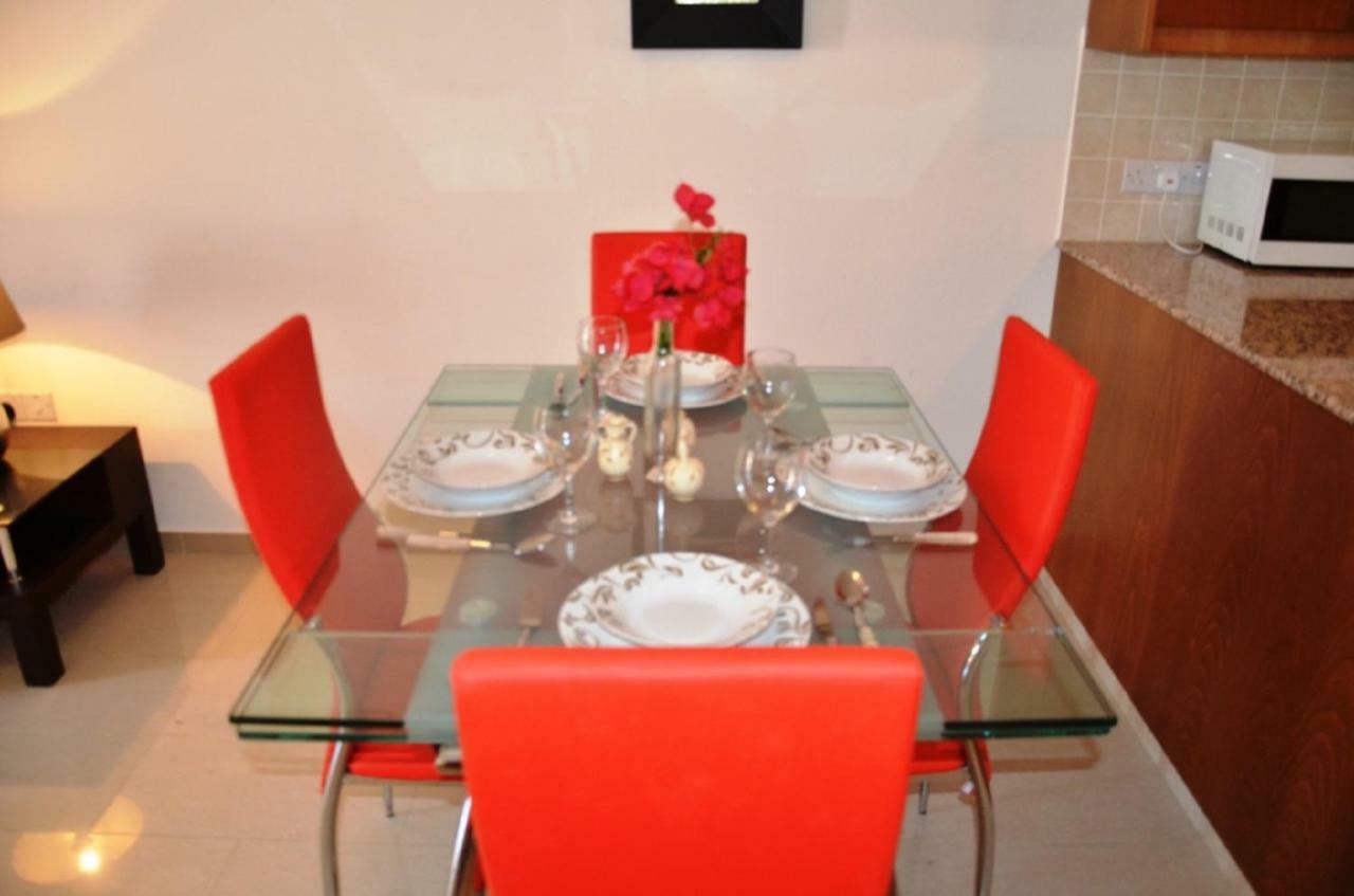 Ground Floor One Bedroom Apartment B2, 3 Pools, Free Wifi Pegeia Exterior foto